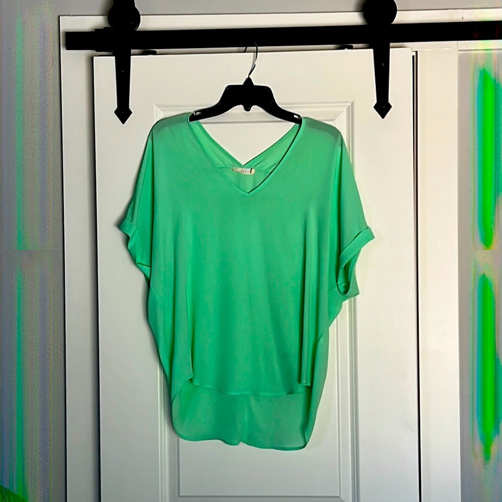 Lush short sleeved oversized blouse